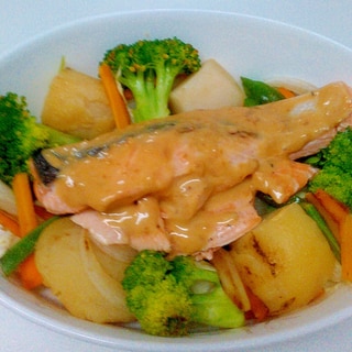 野菜たっぷり☆鮭の味噌マヨ焼き